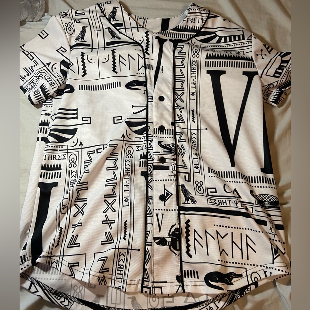 Carbon Button Up